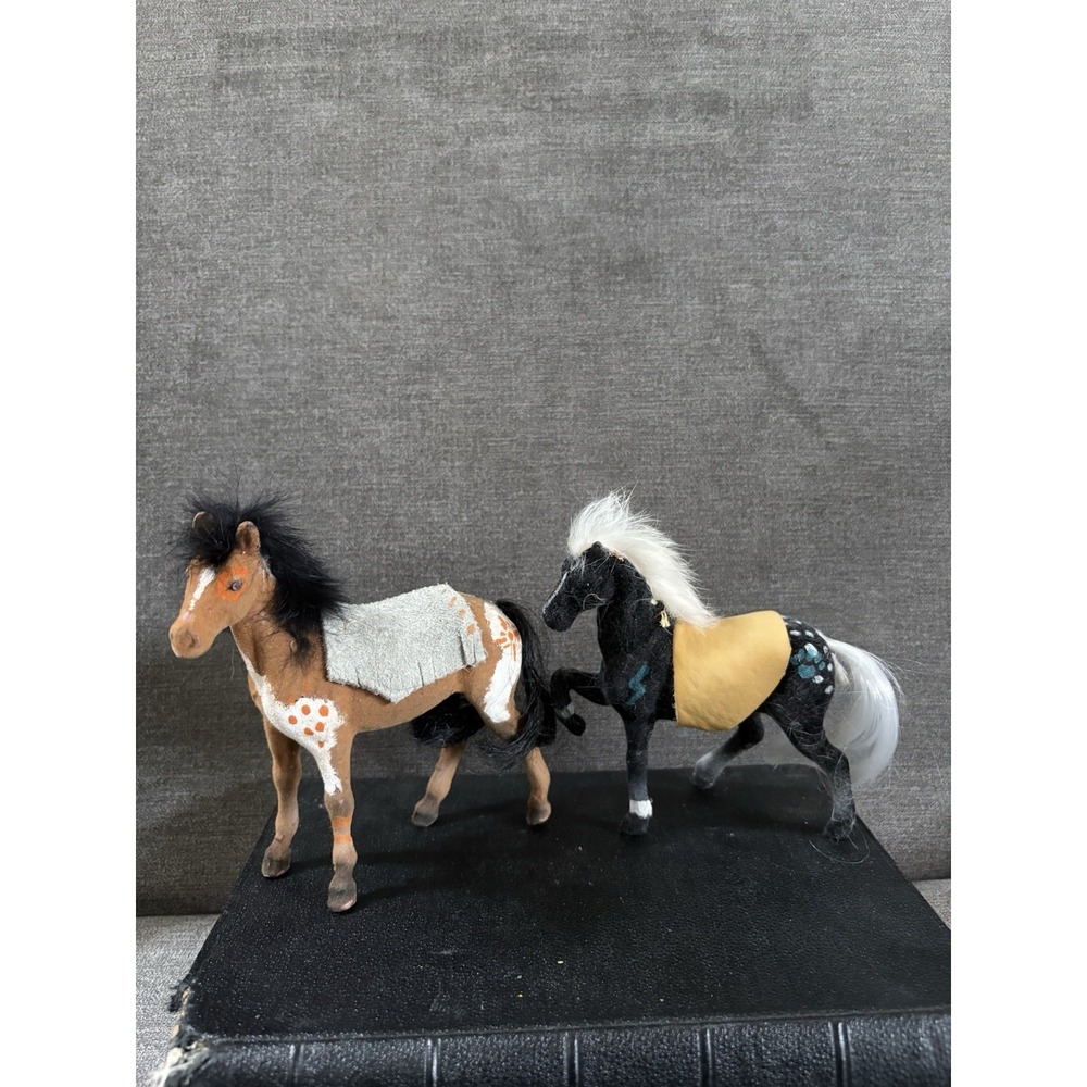 Set Of 2 Flocked Vintage Native Horses- 6" Paint Horse and 5" Black Horse